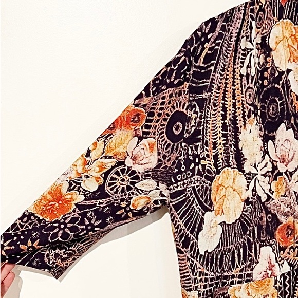 🔷Soft Surroundings Adamaris Navy floral geometric, V-Neck, 3/4 sleeves, Maxi XL - Picture 8 of 11